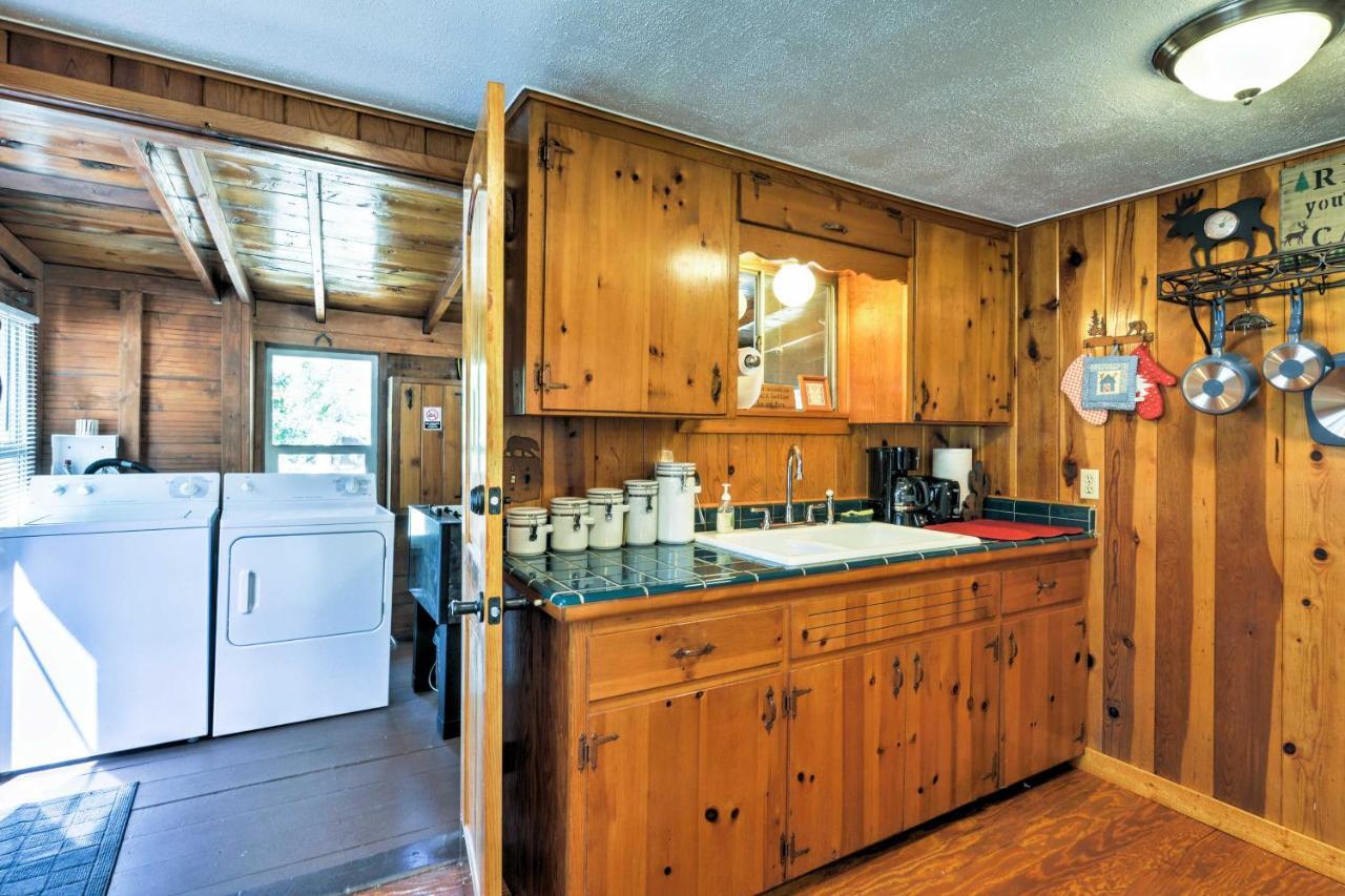 Cozy Cabin With Ac And Deck, 5 Mi To Downtown Prescott Villa Kültér fotó